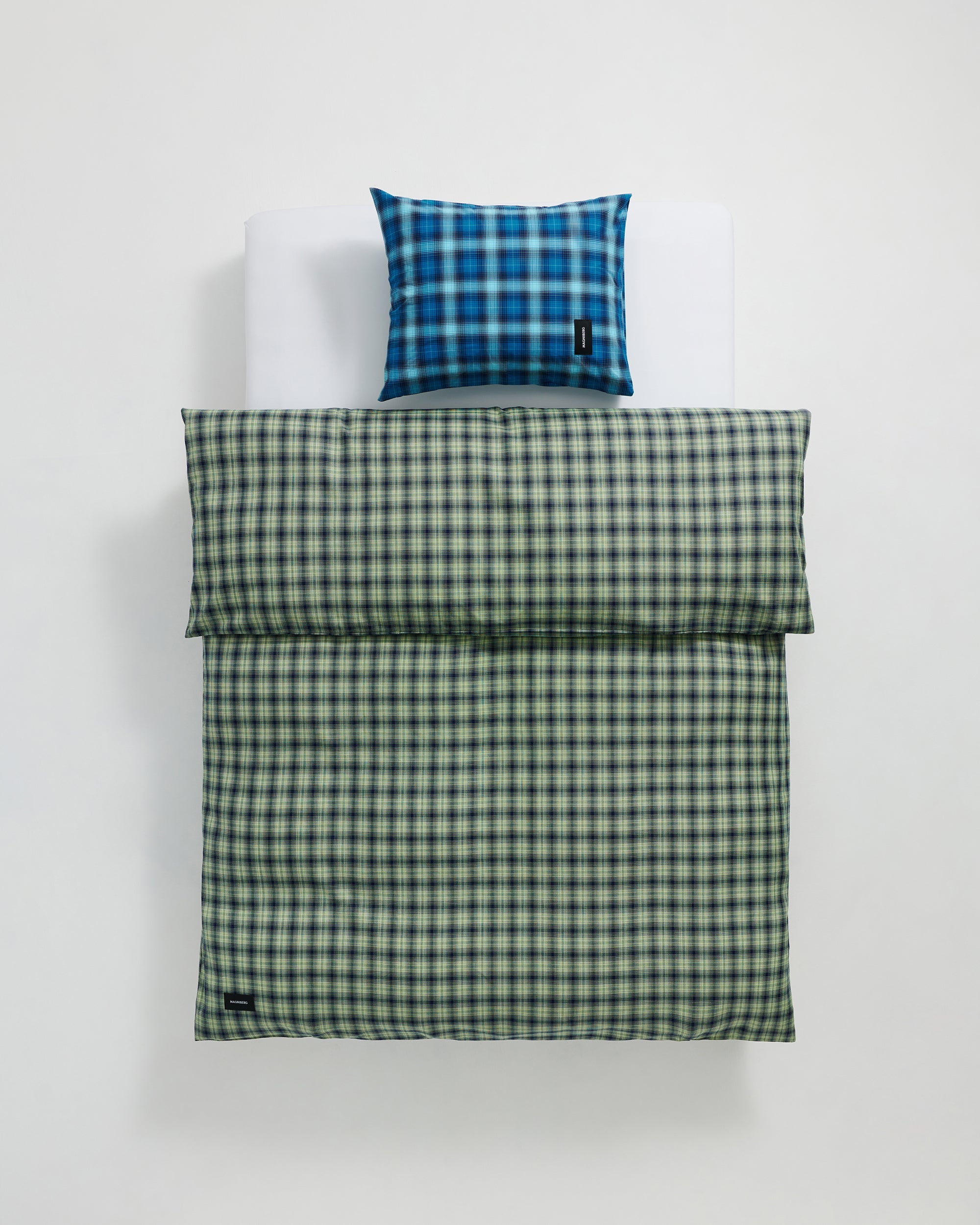Rodeo duvet cover | Neon yellow check Oxford